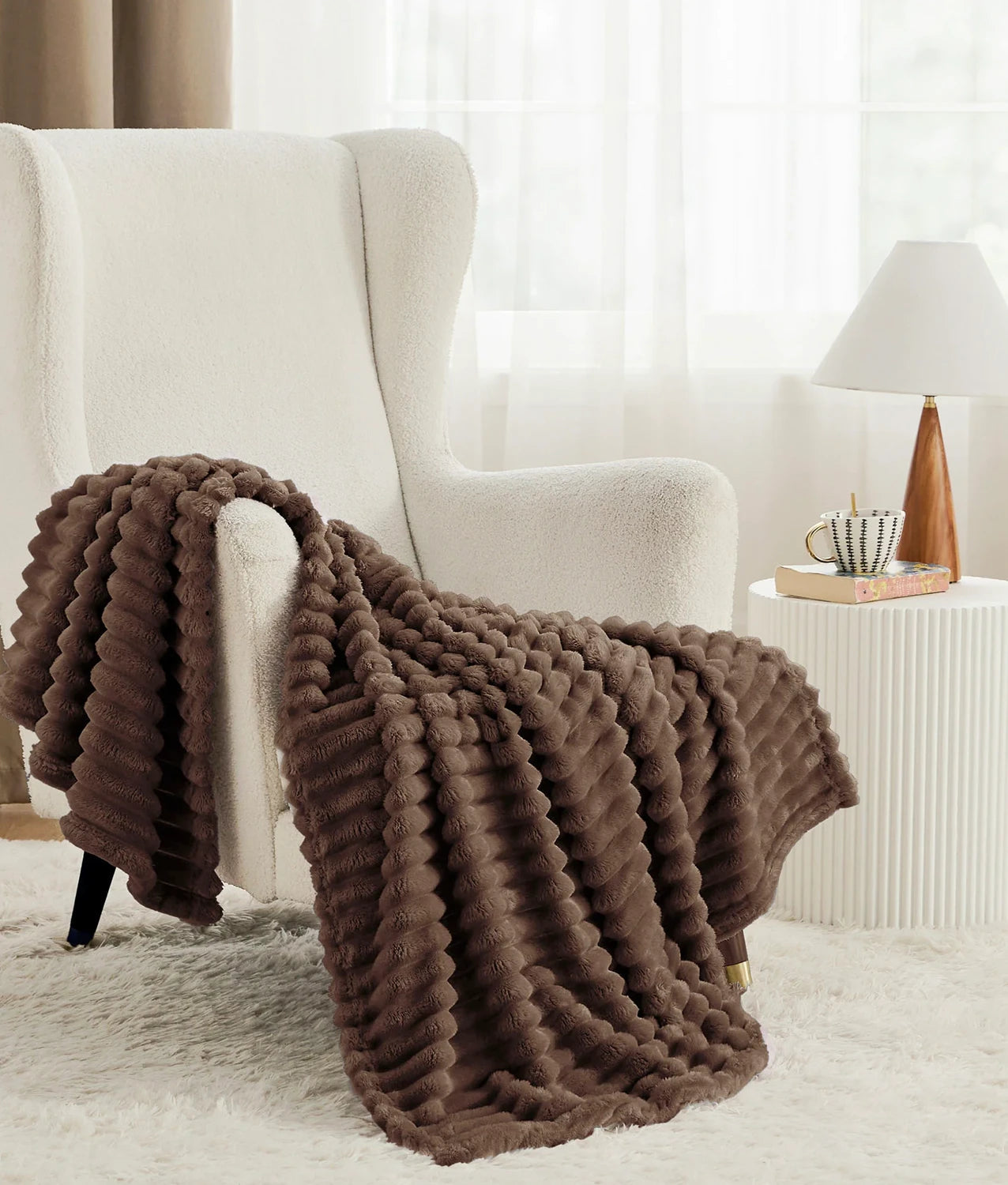 Couverture rechauffante en laine polaire Hallo